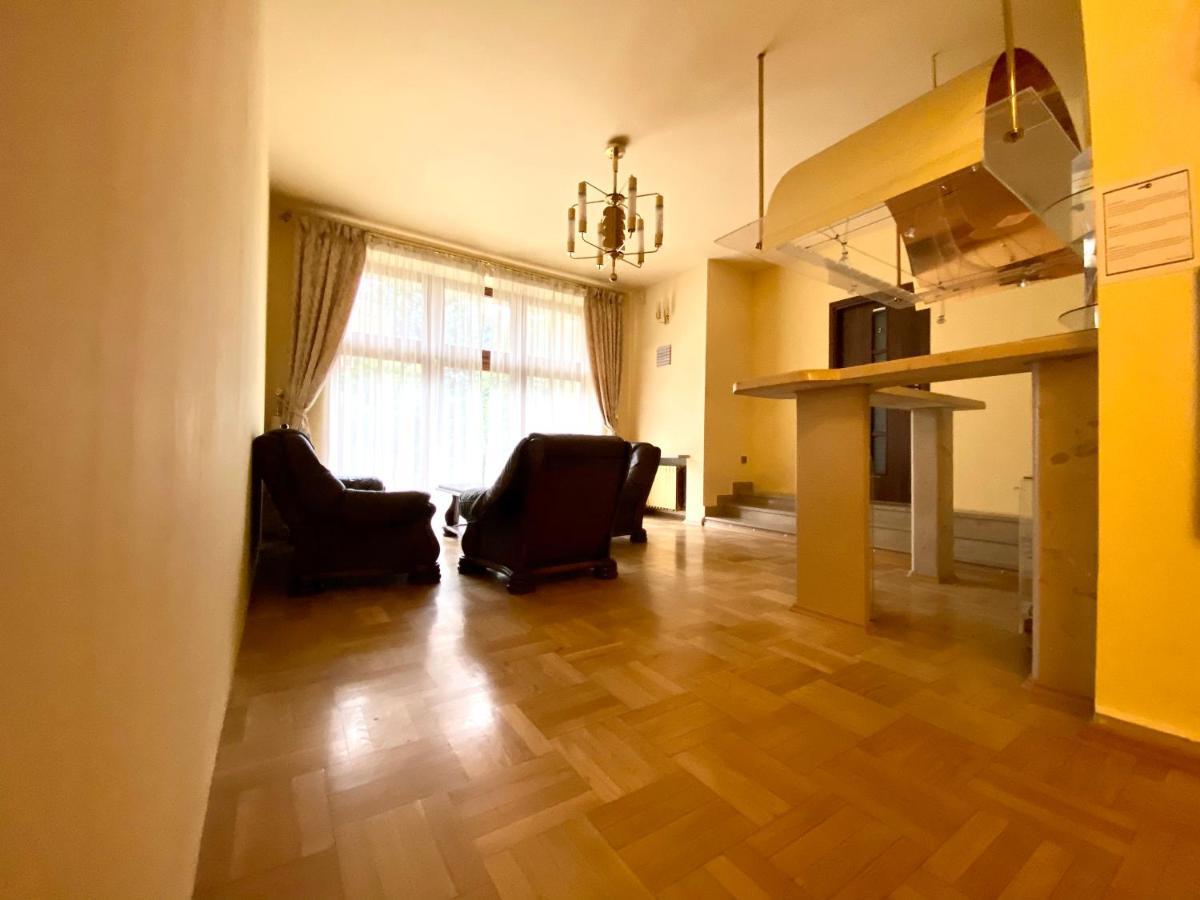 Pokoje Rezydencja Parysa Lublin Kültér fotó